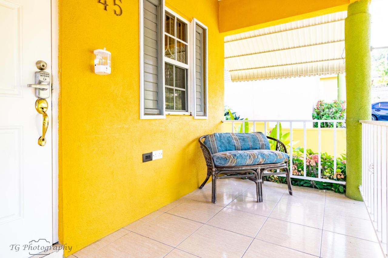 Ocho Rios Emerald 2 Bed 10 Mins Ocho Rios 24Hrs Hot Water Wi Fi Zewnętrze zdjęcie